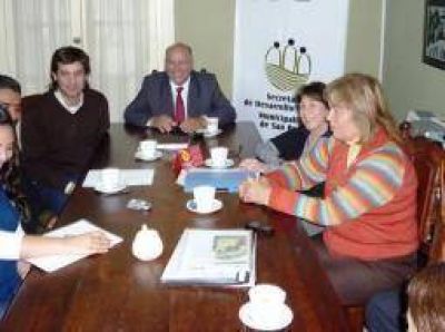 San Pedro: Desarrollo Social implementa el programa Envi�n