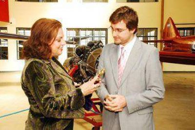 Garr� y Ghi acordaron avanzar con el proyecto "Parque Industrial Aeron�utico de Mor�n"