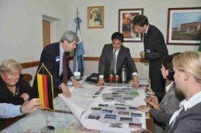 Pittelli mantuvo un encuentro con profesionales de Alemania