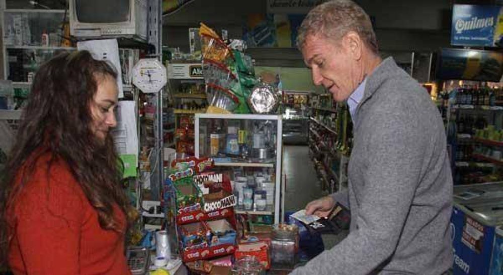 De Narv�ez ratifica que ir� a la interna del PJ 
