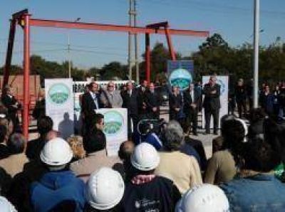 Scioli inaugur� obras y entreg� subsidios en San Nicol�s