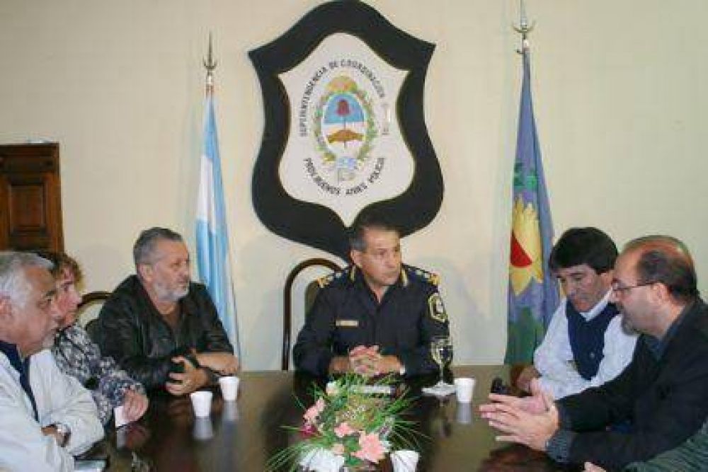 Exigiendo seguridad, gremialistas se reunieron con el Jefe de la Polic�a marplatense