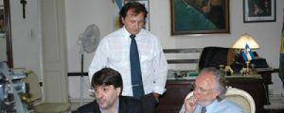San Andres De Giles - Fernando Cano se reuni� con el intendente