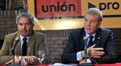 De Narv�ez y Sol� eval�an la reconstrucci�n de su sociedad