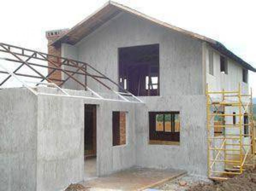 Constructores firman acuerdos con chilenos  