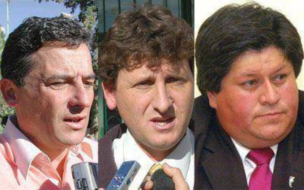 Intendentes respaldan plan de obra p�blica de Das Neves