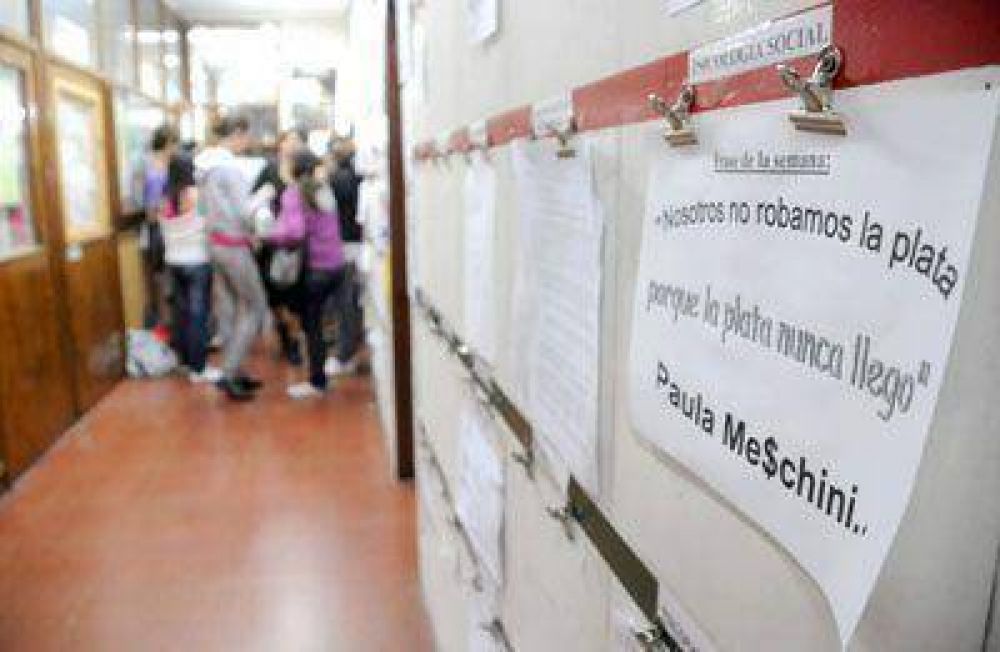 Proponen que una comisi�n investigue las irregularidades en Ciencias de la Salud