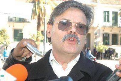 AMP iniciar� acciones contra el diputado Gonz�lez