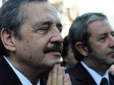 Internas UCR: Alfons�n pidi� revocar 56 mil afiliaciones