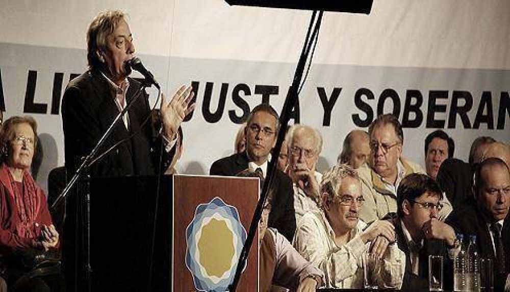 DAR�O D�AZ P�REZ JUNTO A N�STOR KIRCHNER EN AVELLANEDA
