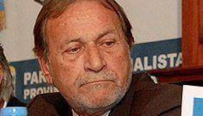 Balestrini con "picos de fiebre" y "pron�stico reservado"
