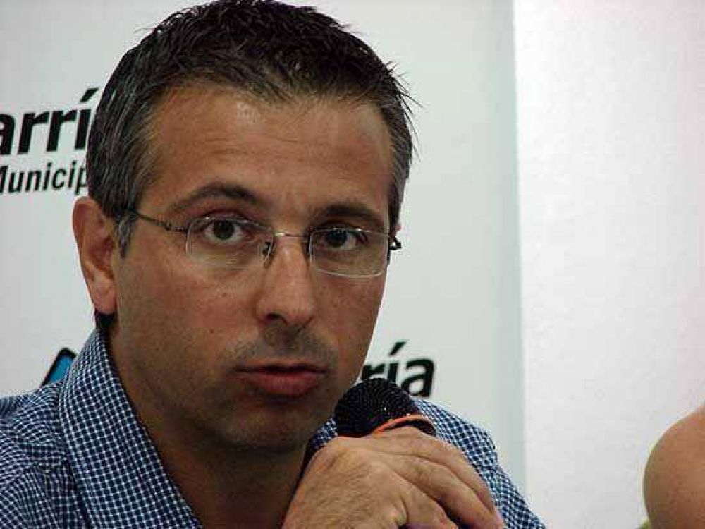 El Bicentenario tambi�n se festeja en los barrios: coordinaci�n municipal y organizaci�n de instituciones intermedias