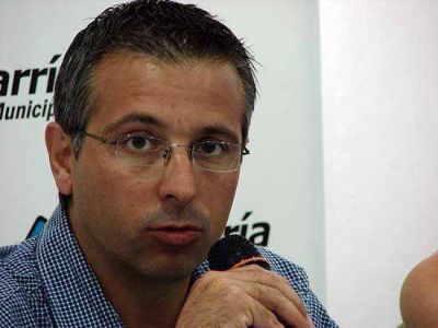 El Bicentenario tambi�n se festeja en los barrios: coordinaci�n municipal y organizaci�n de instituciones intermedias
