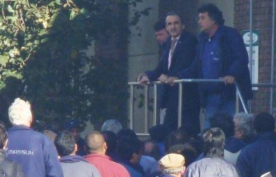 Papelera Quilmes: apareci� Moreno y la situaci�n empeor�