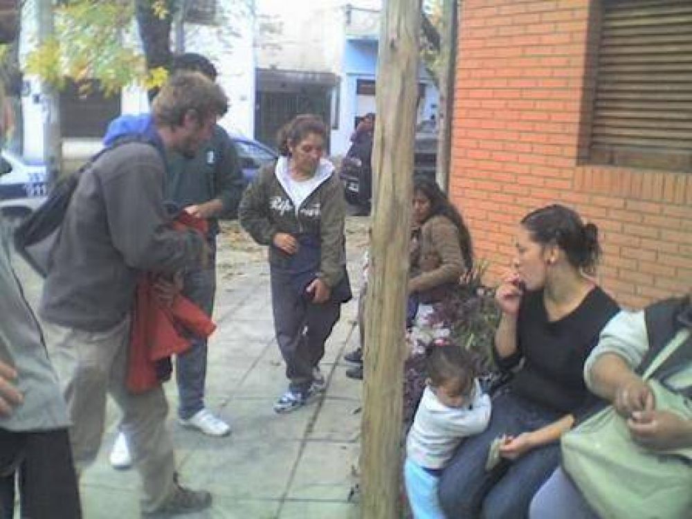  Tras la ocupaci�n del Municipio La intendencia acompa�a a los manifestantes del Frente Dar�o Santill�n a Desarrollo Social