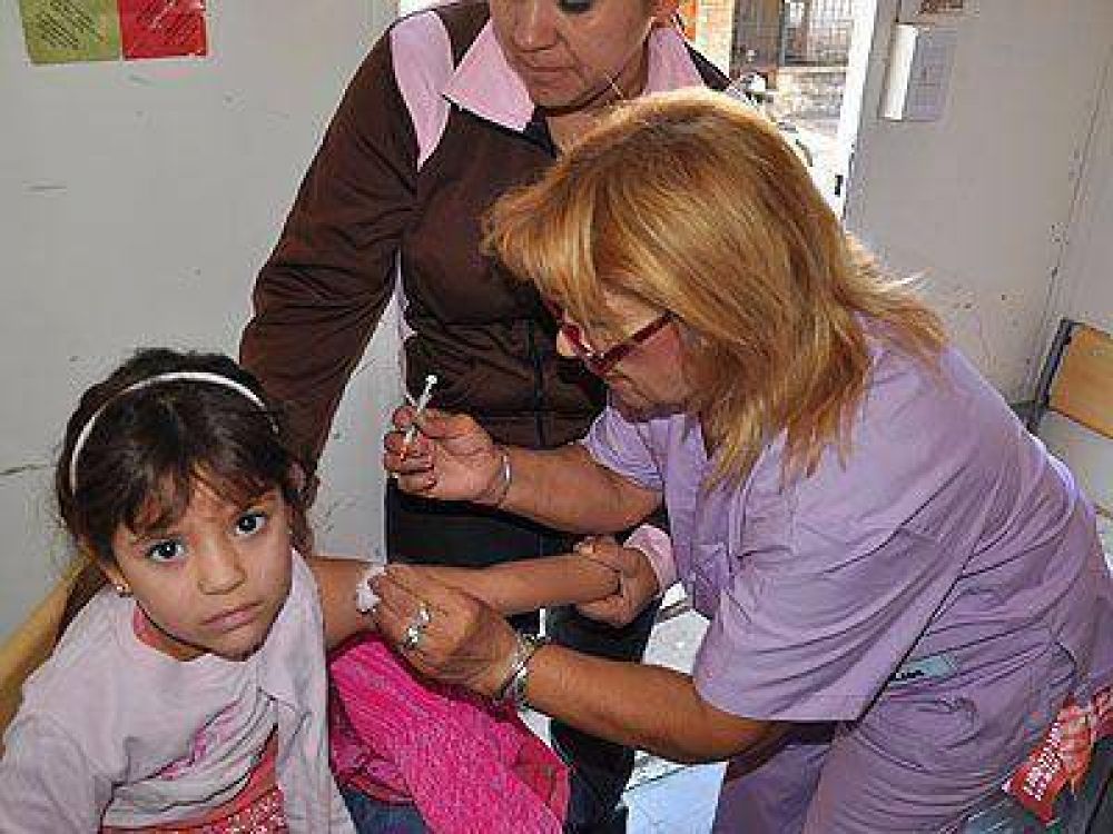 Se entregaron "menos vacunas trivalentes" en farmacias de la regi�n