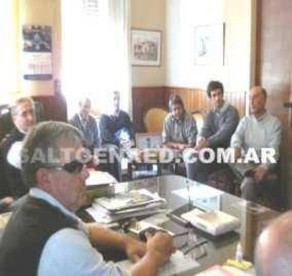Reuni�n departamento ejecutivo, deliberativo y empresarios, los vecinos alertas