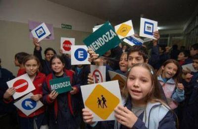 La Municipalidad de Capital lanz� una campa�a de educaci�n vial para m�s de 5.000 chicos