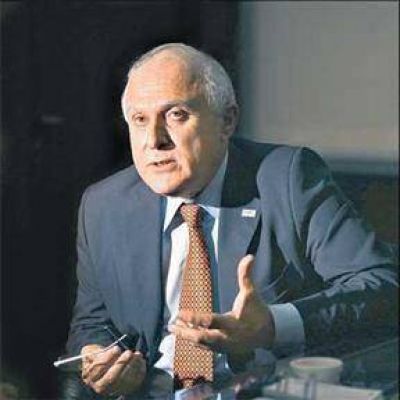 Lifschitz: "Nos estamos acostumbrando a la violencia"
