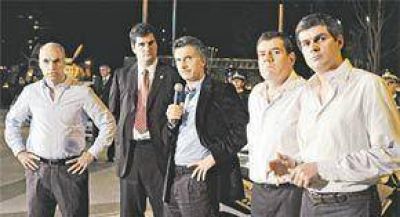 Macri fue procesado y denunci� una maniobra del kirchnerismo