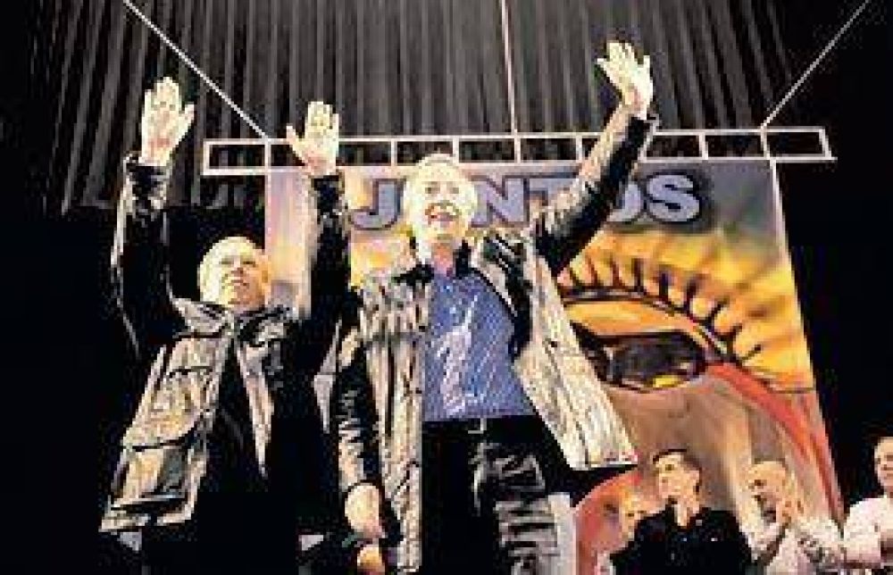 Kirchner volvi� a R�o Gallegos: "Hoy empezamos el triunfo del 2011"