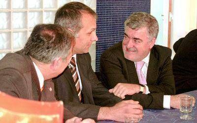 Das Neves inaugur� un centro de salud