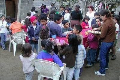 Merenderos y comedores se unen para enfrentar la crisis