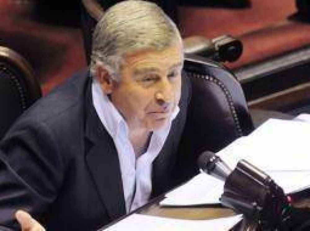 Aguad pidi� a Duhalde: "Por favor, no pares"