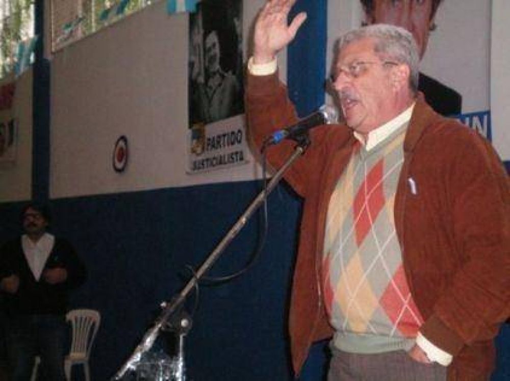 Mercier: "Todos adentro, si no, no son peronistas"