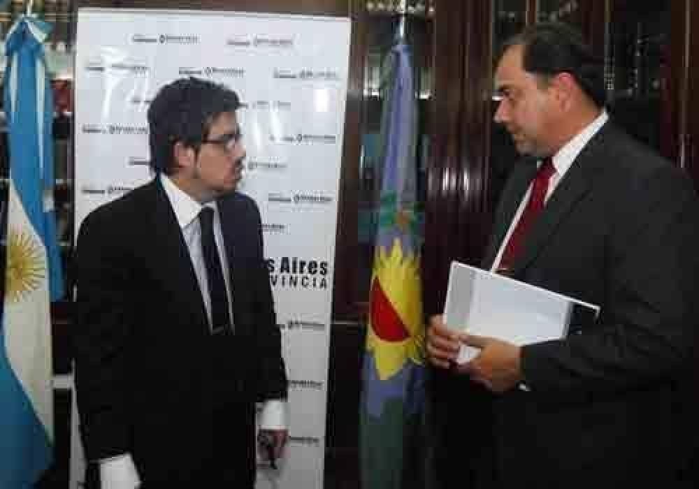 Villemur suscribi� un convenio con el ministro de Econom�a para la realizaci�n de un censo 