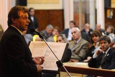  Sesi�n p�blica especial por el Bicentenario en el Concejo