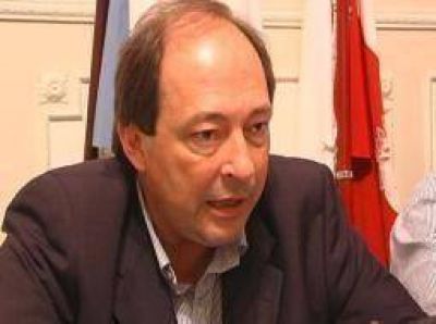 Sanz ser� denunciado ante el INADI por discriminaci�n