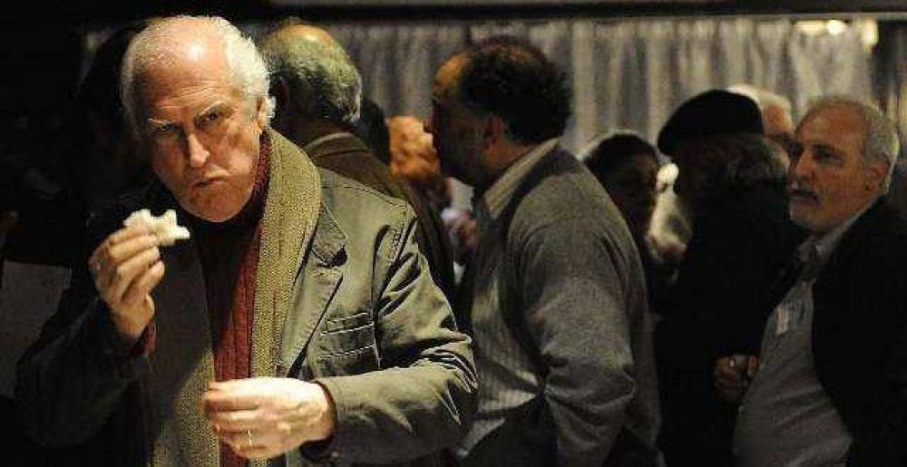 Pino Solanas se inclina por la presidencia y en Proyecto Sur suman a Selser para la Ciudad 