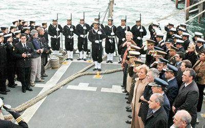 La Armada celebr� a bordo de la corbeta Drummond