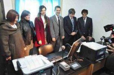 Inauguraron el Centro Digital del Registro de las Personas