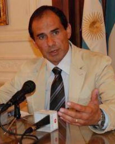 Graselli desestim� denuncia en su contra y mand� a dirigente gremial al �psic�logo�