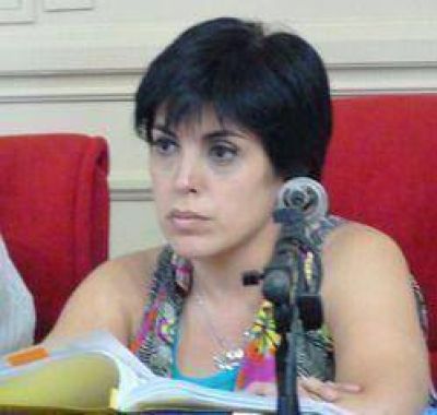 La concejal Andrea Nicora present� varios proyectos en la �ltima sesi�n del HCD