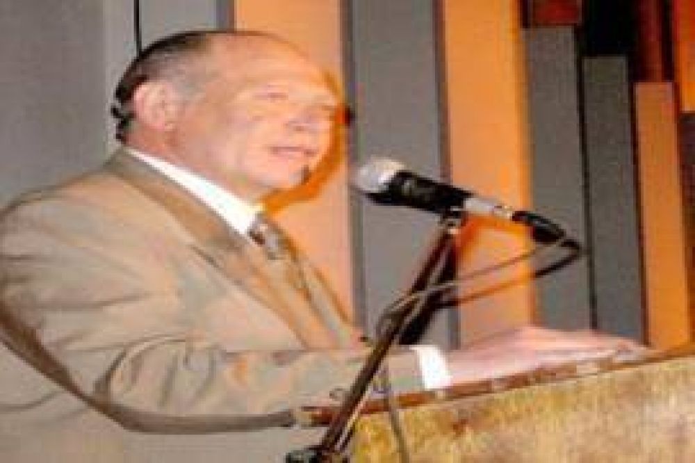 Espada: "no voy a polemizar con los hijos de un intendente"