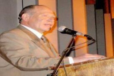 Espada: "no voy a polemizar con los hijos de un intendente"