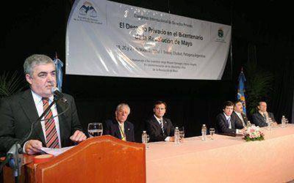 Das Neves abog� por el �cumplimiento de la ley�
