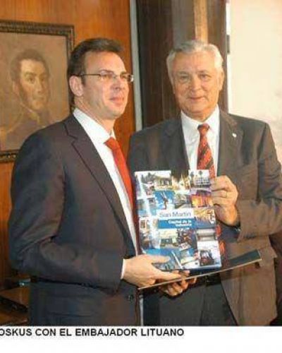 San Martin - IVOSKUS PRESENT� LA NUEVA OFICINA DE   PROMOCI�N DE SAN MART�N EN EUROPA