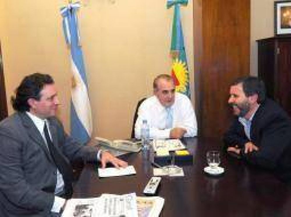 Moreno: Intendente Arregui se reuni� con el Ministro Cama�o