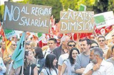Con protestas, se lanz� el plan de ajuste en Espa�a