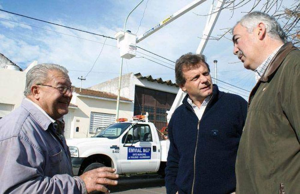 Alumbrado p�blico: con dos nuevos elevadores intentan mejorar el servicio