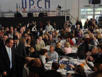 El Gobernador anunci� aumento para jubilados y pensionados de la Provincia