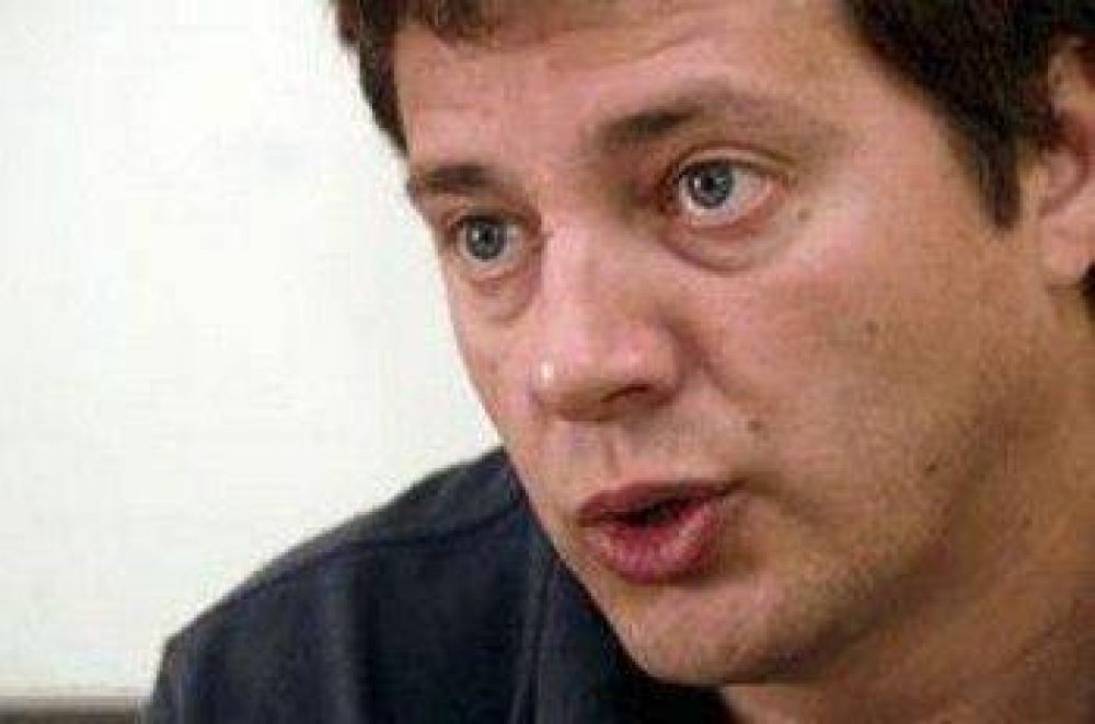Para el diputado Mor�n, la posible concesi�n de la terminal a TEBA es un �esc�ndalo�