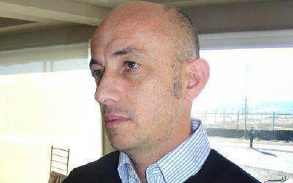Cotillo anunci� la creaci�n de un Centro de Participaci�n Cultural