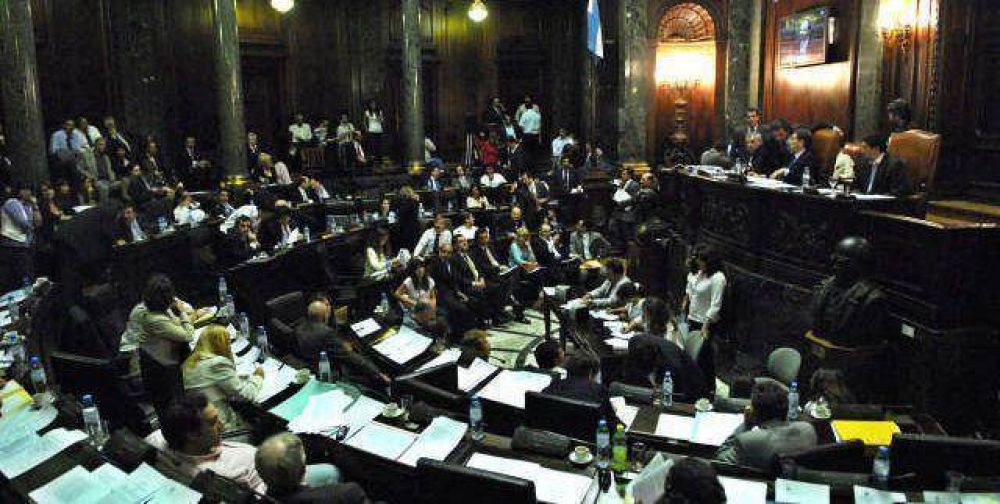 Con los n�meros justos el Pro sacar�a aumento de impuestos el jueves