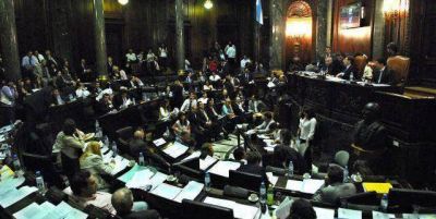 Con los n�meros justos el Pro sacar�a aumento de impuestos el jueves