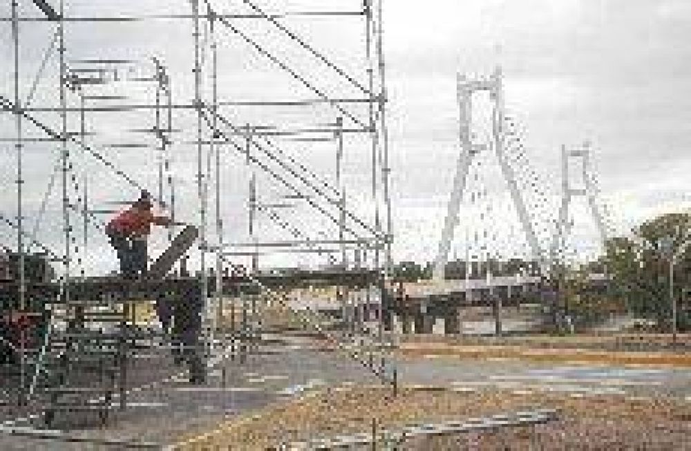 Tras invertirse $ 45 millones, se inaugura el puente colgante